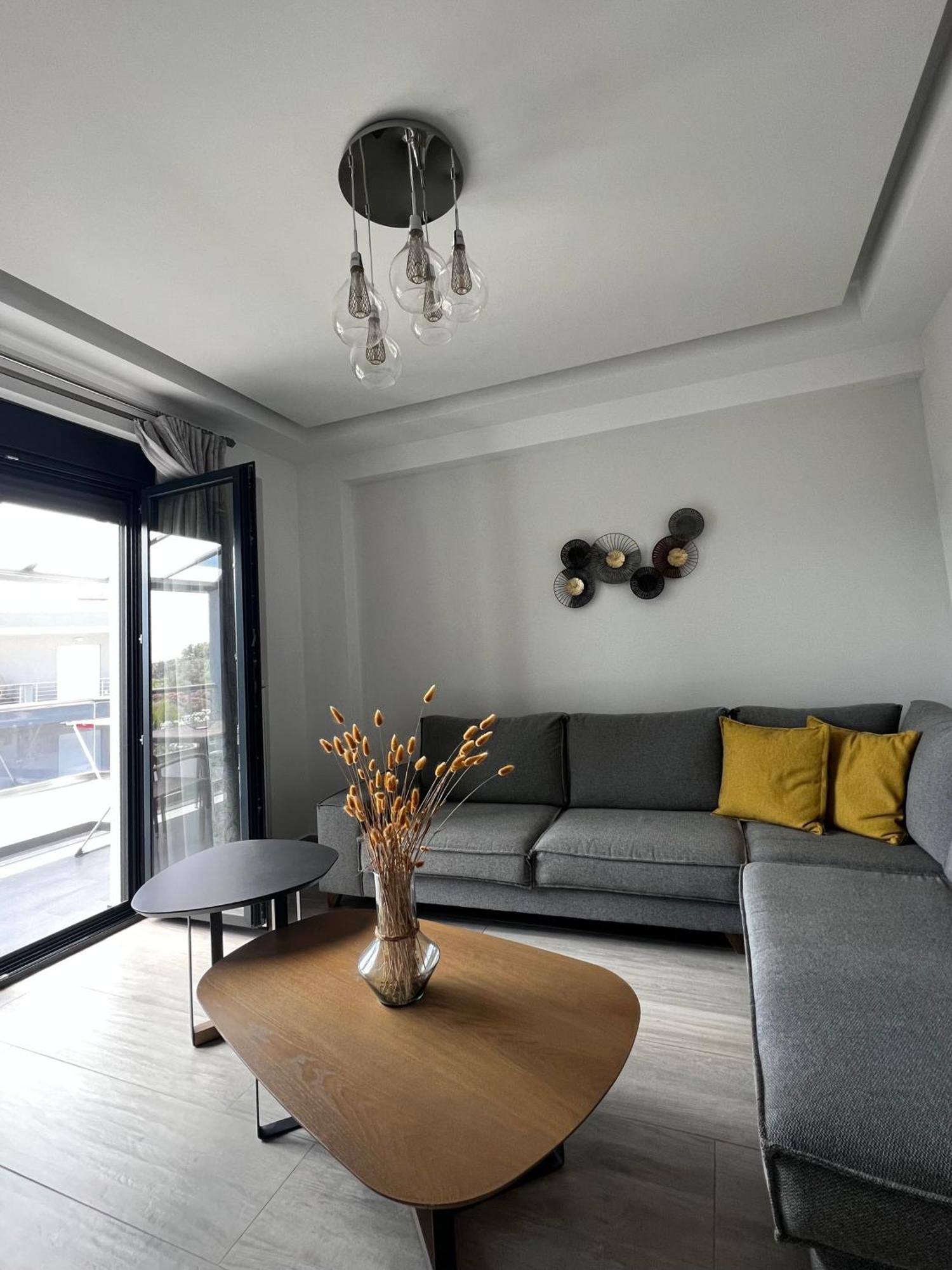L&s House Apartment